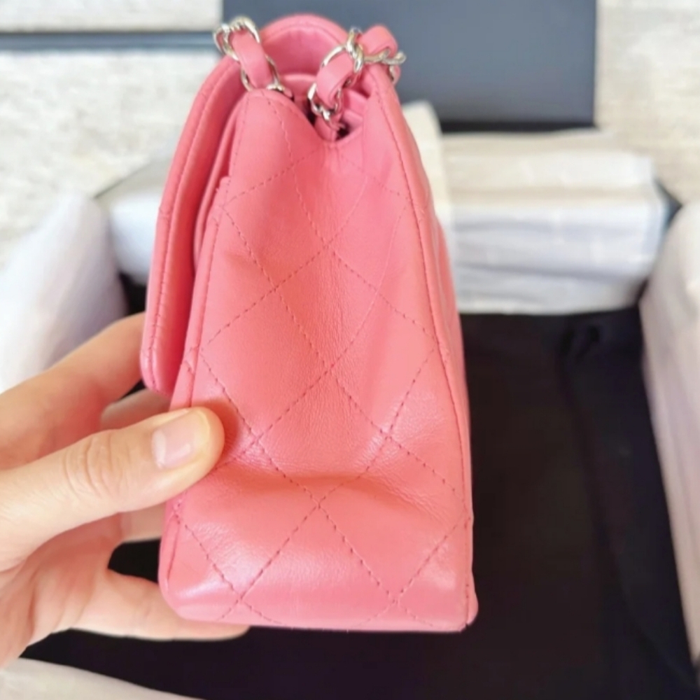 Chanel Lambskin Medium Double Flap - Picture 3 of 10